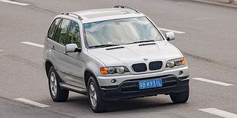 BMW X5 2000–2006