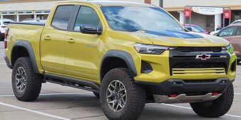 Chevrolet Colorado ZR2 2023–2025