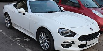 Fiat 124 Spider 2017–2020