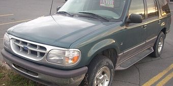 Ford Explorer 1995–2001
