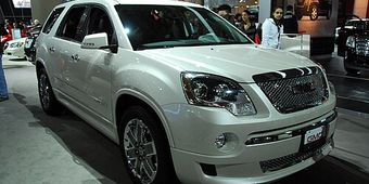 GMC Acadia 2007–2016