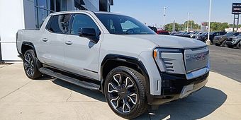 GMC Sierra EV 2024–2025