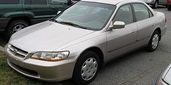 Honda Accord 1998–2002