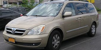 Hyundai Entourage 2007–2009