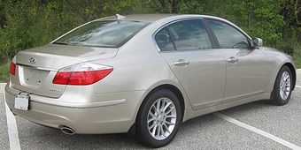 Hyundai Genesis 2009–2014