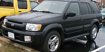 Infiniti QX4 1997–2003