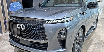Infiniti QX80 2024–2025