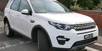 Land Rover Discovery Sport 2015–2026