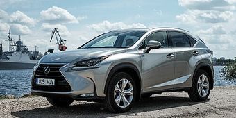 Lexus NX 2015–2021