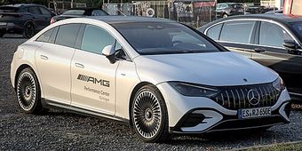 Mercedes EQE EV 2023–2025