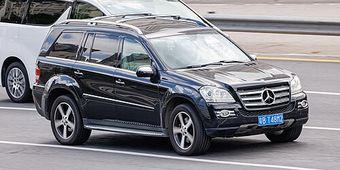 Mercedes GL-Class 2007–2012
