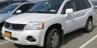 Mitsubishi Endeavor 2004–2011