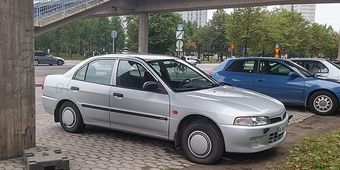 Mitsubishi Lancer 1995–2000
