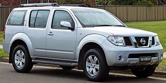 Nissan Pathfinder 2005–2012