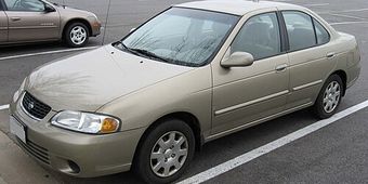 Nissan Sentra 2000–2006