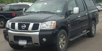 Nissan Titan 2004–2015