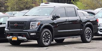 Nissan Titan 2016–2024