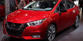 Nissan Versa 2020–2025