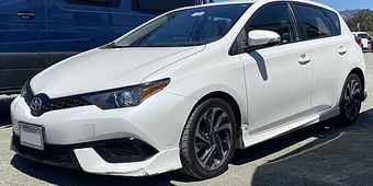 Scion iM 2016–2016