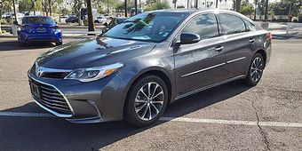 Toyota Avalon 2013–2018
