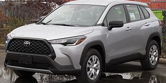 Toyota Corolla Cross 2022–2025