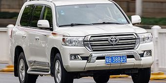 Toyota Land Cruiser 2008–2021