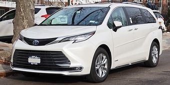 Toyota Sienna 2021–2025