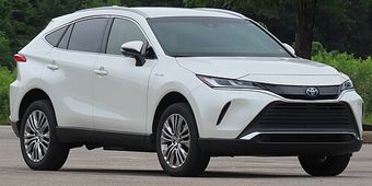Toyota Venza 2021–2025