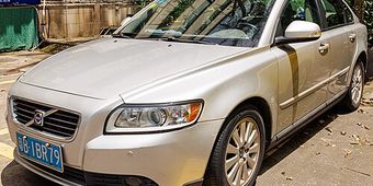 Volvo S40 2004–2012