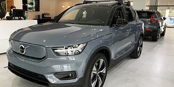 Volvo XC40 Recharge EV 2021–2025