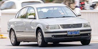 Volkswagen Passat 1997–2005